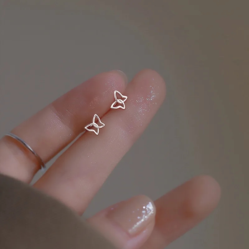 Pendientes coreanos pequeños m - Body Jewelry Hypoallergenic reseña y precio