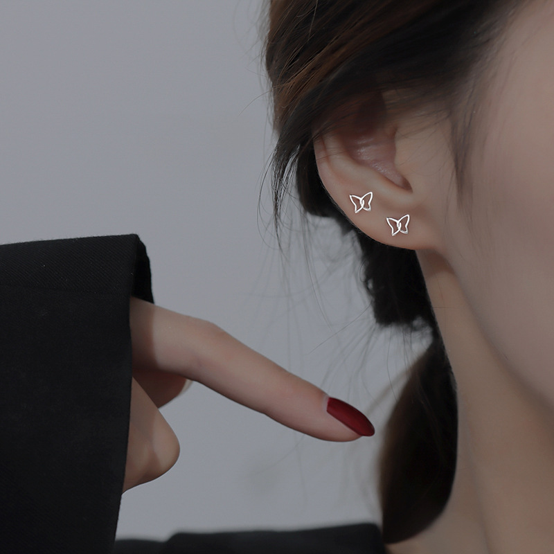 Pendientes coreanos pequeños m - Body Jewelry Hypoallergenic reseña y precio