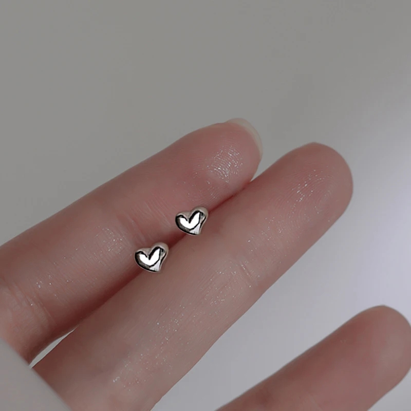 Pendientes coreanos pequeños m - Body Jewelry Hypoallergenic reseña y precio