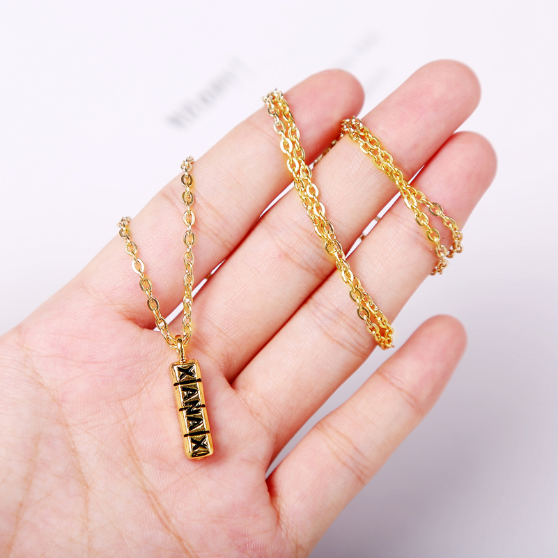 Colgante de Cruz Exag Gerated  - Body Jewelry Europe reseña y precio