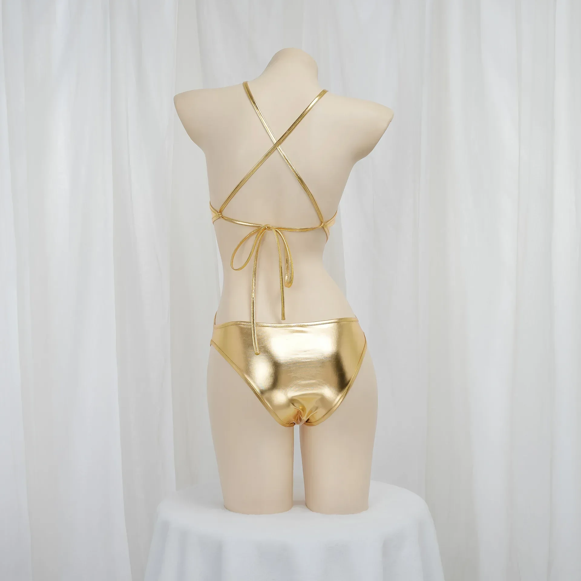 Body sin espalda de Anime para - Body Jewelry Gold reseña y precio